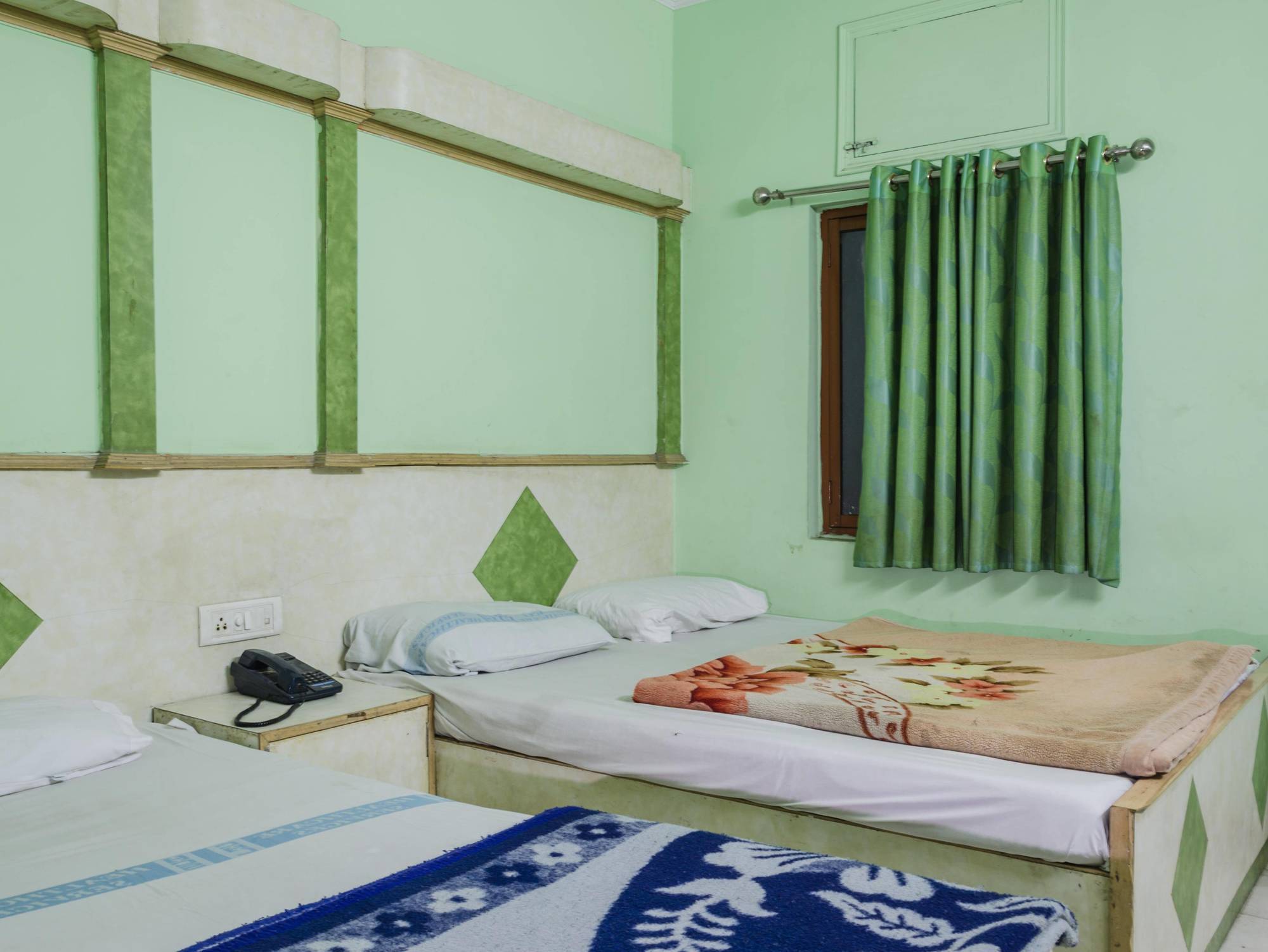 Hotel Neha Inn New Delhi Eksteriør billede